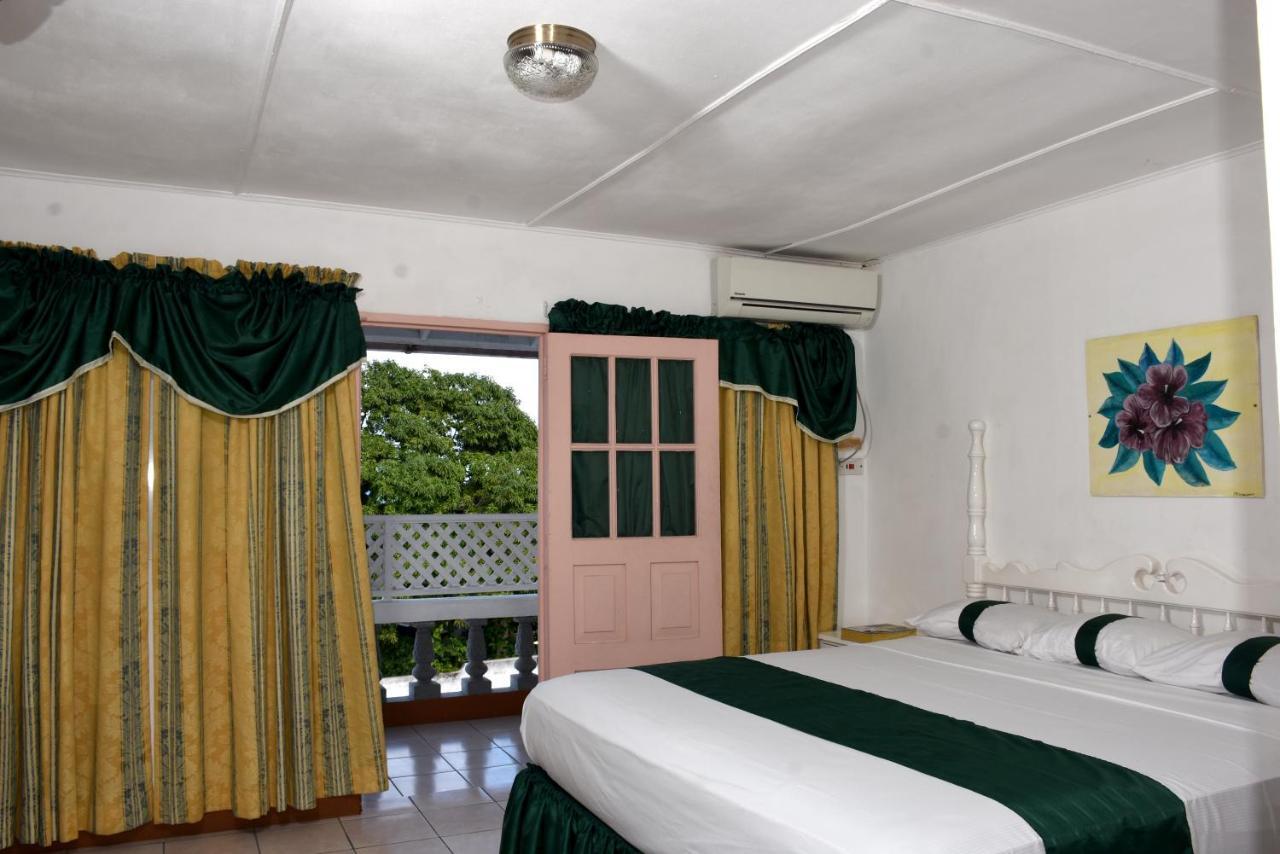 Marine View Hotel Ocho Rios Oda fotoğraf